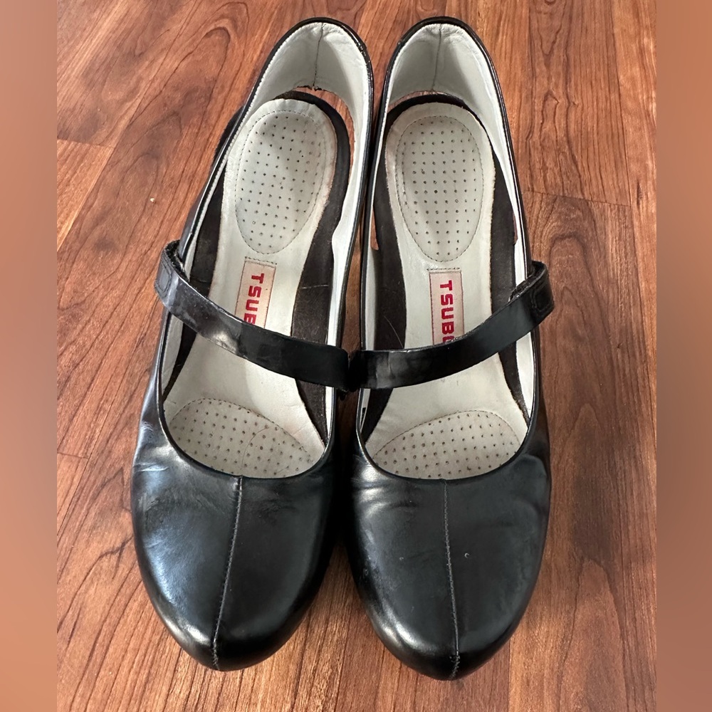 Tsubo black Mary Jane platform heels - leather and suede